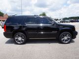 Used 2013 Cadillac Escalade Premium image 5