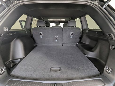 New 2025 Jeep Grand Cherokee Laredo X w/ Luxury Tech Group I image 30