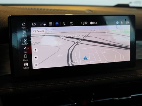 New 2025 Alfa Romeo Tonale w/ Premium Package image 36