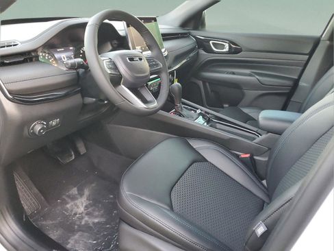 New 2026 Jeep Compass Latitude w/ Quick Order Package 29K image 14