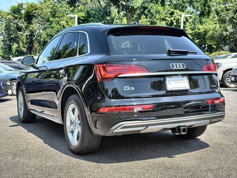 Used 2022 Audi Q5 2.0T Premium w/ Convenience Package AWD/4WD image 12