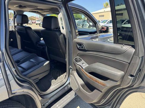 Used 2019 Chevrolet Tahoe LT AWD/4WD image 18