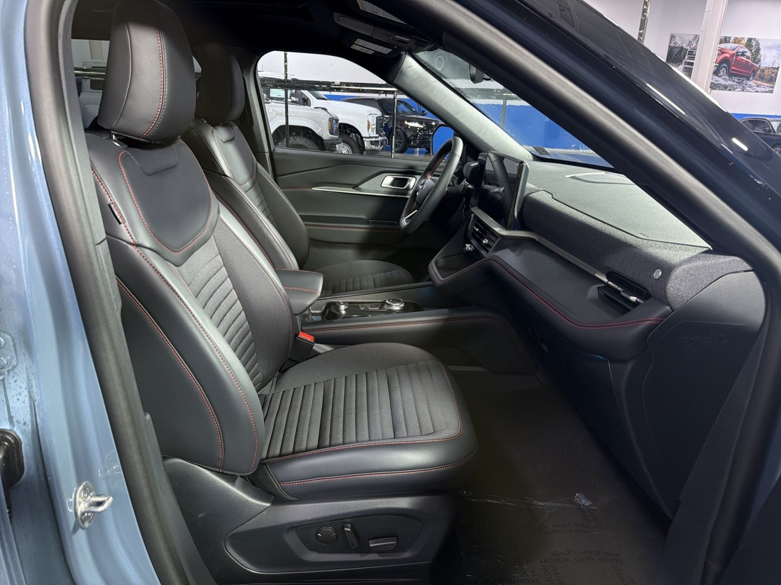 New 2027 Ford Explorer ST-Line w/ Premium Package AWD/4WD image 24