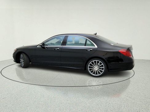 Used 2015 Mercedes-Benz S 550 4MATIC Sedan image 13