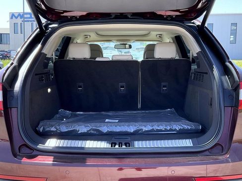Used 2017 Lincoln MKX Reserve w/ Lincoln MKX Climate Package AWD/4WD image 22