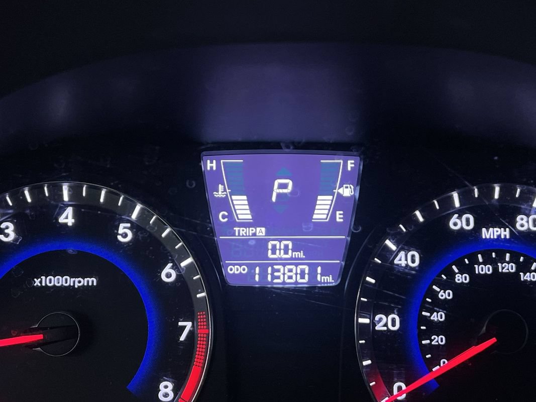Used 2014 Hyundai Accent GLS FWD image 18