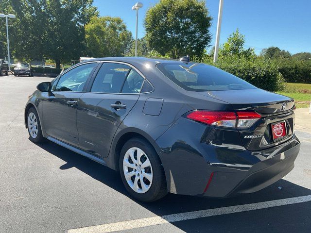 Used 2026 Toyota Corolla LE FWD image 11