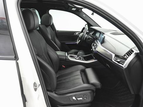 Used 2022 BMW X5 xDrive40i AWD/4WD image 26