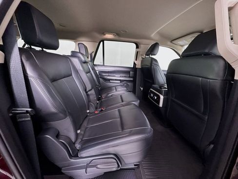 Used 2024 Ford Expedition Max XLT image 32
