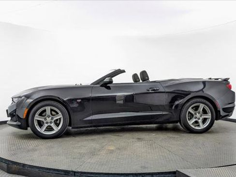 Used 2020 Chevrolet Camaro LT image 3