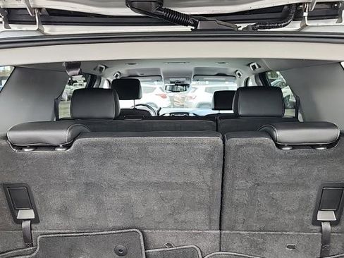 Used 2017 Chevrolet Tahoe LT AWD/4WD image 10