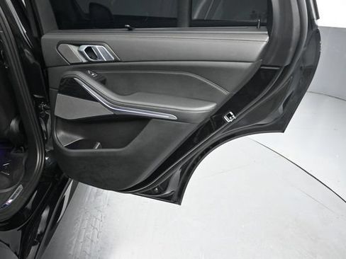 Used 2025 BMW X5 xDrive40i w/ Executive Package AWD/4WD image 29