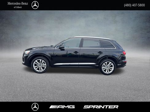 Used 2025 Audi Q7 3.0T Premium Plus AWD/4WD image 2
