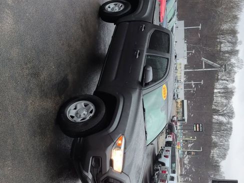 Used 2023 Toyota Tacoma SR image 19