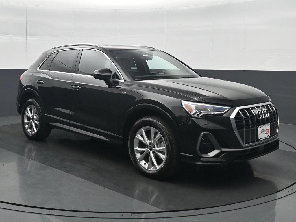Used 2025 Audi Q3 2.0T Premium AWD/4WD image 9