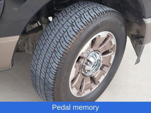 Used 2023 Ford F250 King Ranch w/ FX4 Off-Road Package image 7