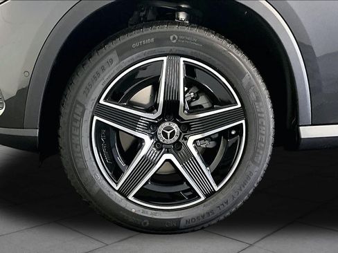 New 2027 Mercedes-Benz GLC 300 4MATIC image 17