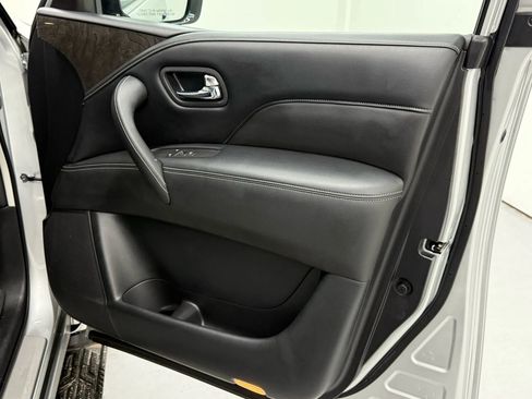 Used 2020 INFINITI QX80 Luxe w/ Proassist Package AWD/4WD image 19