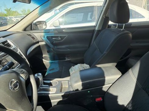 Used 2018 Nissan Altima 2.5 S w/ S Convenience Package image 2