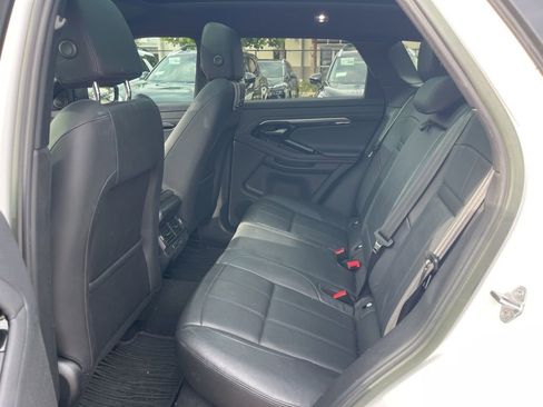 Used 2023 Land Rover Range Rover Evoque R-Dynamic S AWD/4WD image 9