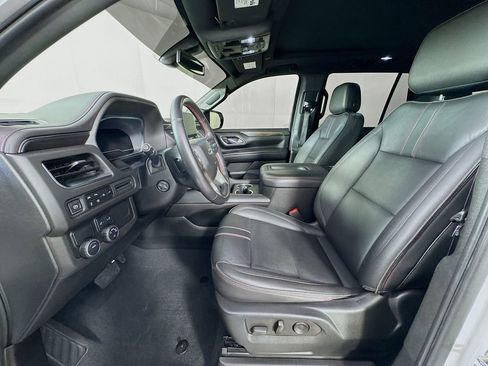 Used 2022 Chevrolet Tahoe RST w/ Sport Performance Package image 24