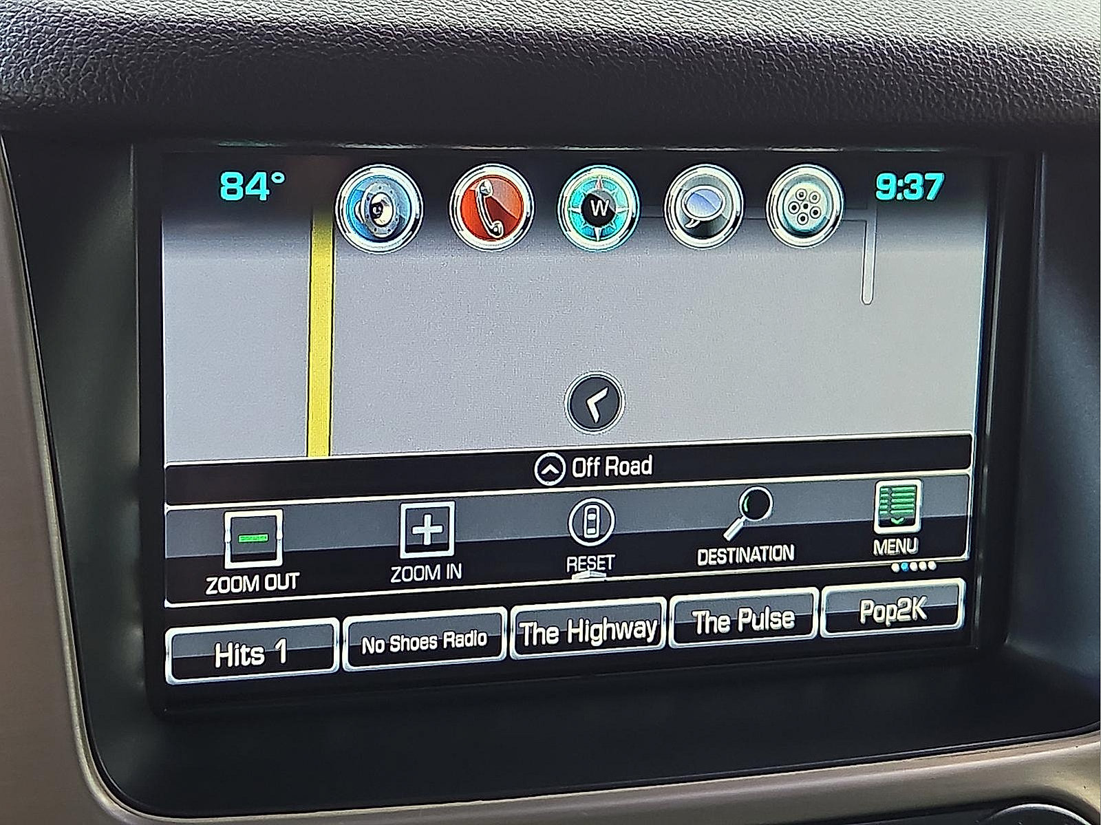 Used 2017 GMC Yukon Denali w/ Open Road Package AWD/4WD image 18