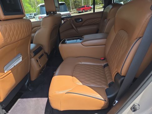 Used 2021 INFINITI QX80 Sensory w/ Cargo Package image 7