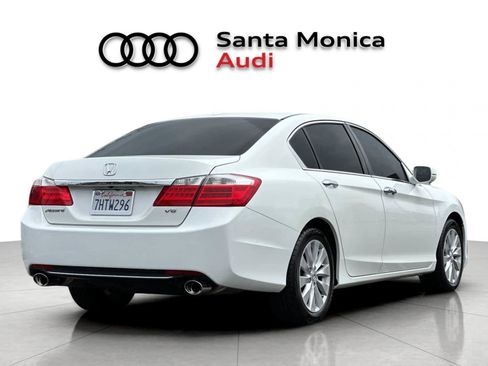 Used 2015 Honda Accord EX-L image 2