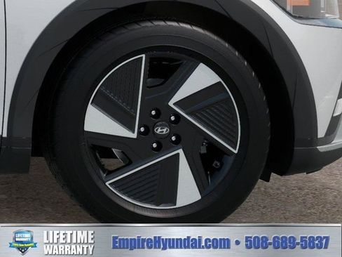 New 2026 Hyundai Ioniq 5 SE image 8