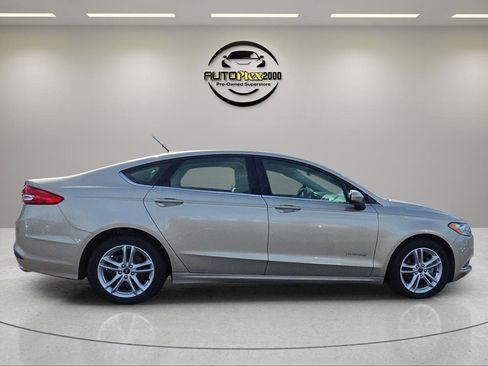 Used 2018 Ford Fusion S image 8