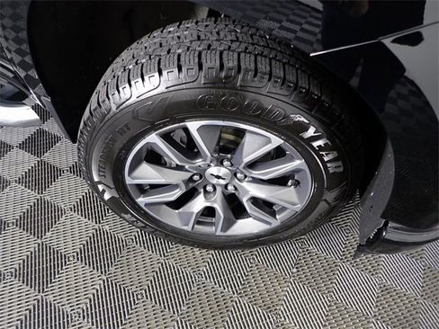 Used 2020 Chevrolet Silverado 1500 RST w/ All-Star Edition image 32