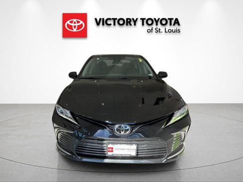 Used 2022 Toyota Camry LE FWD image 8