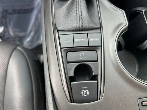 Used 2024 Toyota Camry XSE w/ Navigation Package FWD image 33