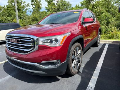 Used 2019 GMC Acadia SLT w/ LPO, Floor Liner Package