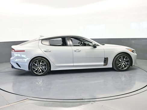 Used 2022 Kia Stinger GT-Line image 7