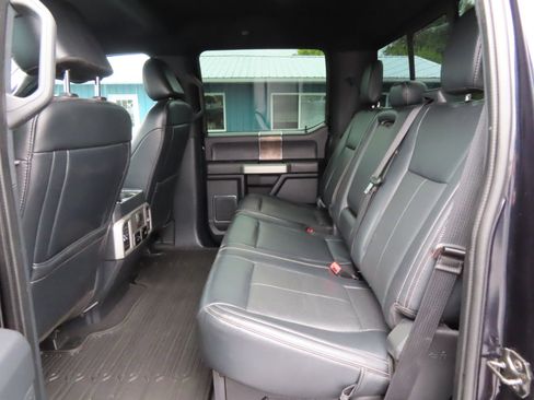 Used 2022 Ford F250 Lariat w/ Black Appearance Package image 45