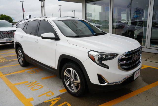 Used 2020 GMC Terrain SLT w/ Preferred Package AWD/4WD image 31