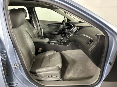 Used 2014 Chevrolet Impala LTZ image 28