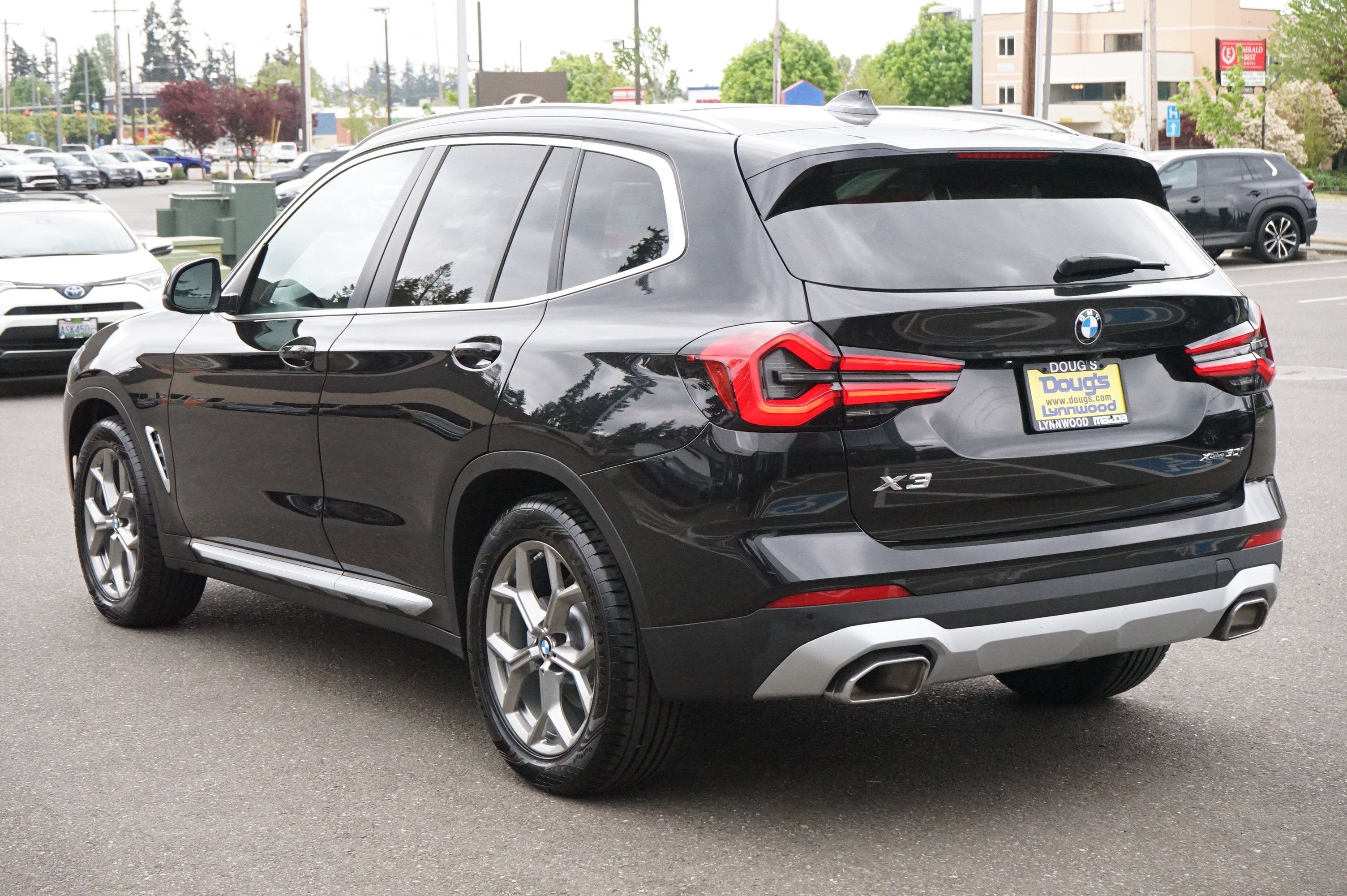 Used 2022 BMW X3 xDrive30i AWD/4WD image 6
