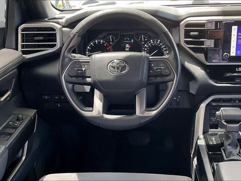 Used 2025 Toyota Tundra SR5 w/ SR5 Convenience Package AWD/4WD image 7