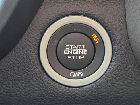 Certified 2019 RAM 1500 Laramie AWD/4WD image 30