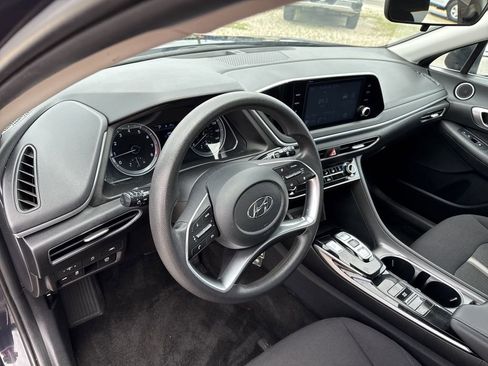 Used 2023 Hyundai Sonata SE FWD image 13