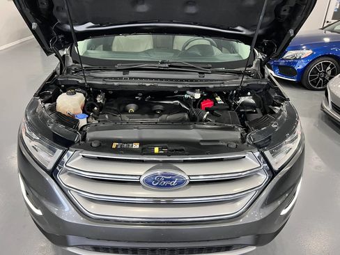 Used 2018 Ford Edge Titanium FWD image 25