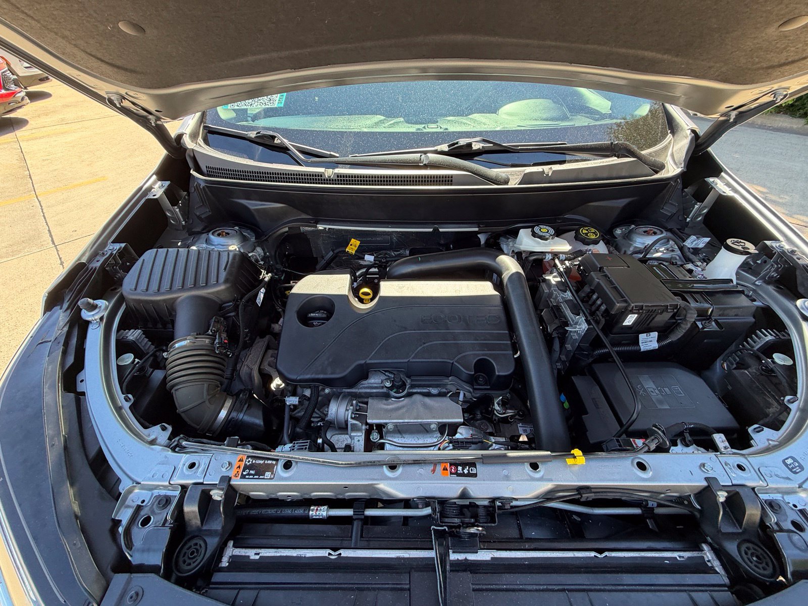 Used 2024 Chevrolet Equinox LT w/ LPO, Floor Liner Package FWD image 28