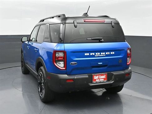 Used 2025 Ford Bronco Sport Outer Banks w/ Outer Banks Tech Package+ AWD/4WD image 4