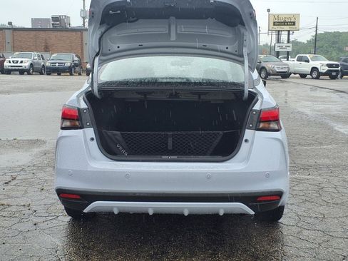 Used 2024 Nissan Versa SR w/ Trunk Package FWD image 7