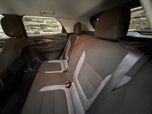Used 2022 Chevrolet TrailBlazer LT w/ Driver Confidence Package FWD image 28