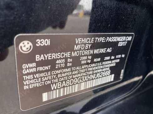Used 2017 BMW 330i xDrive Sedan AWD/4WD image 26