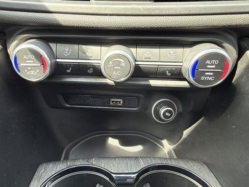 Used 2022 Alfa Romeo Giulia Ti w/ Active Assist Plus Package RWD image 42