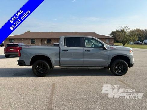 Used 2024 Chevrolet Silverado 1500 LT Trail Boss w/ Convenience Package II AWD/4WD image 8